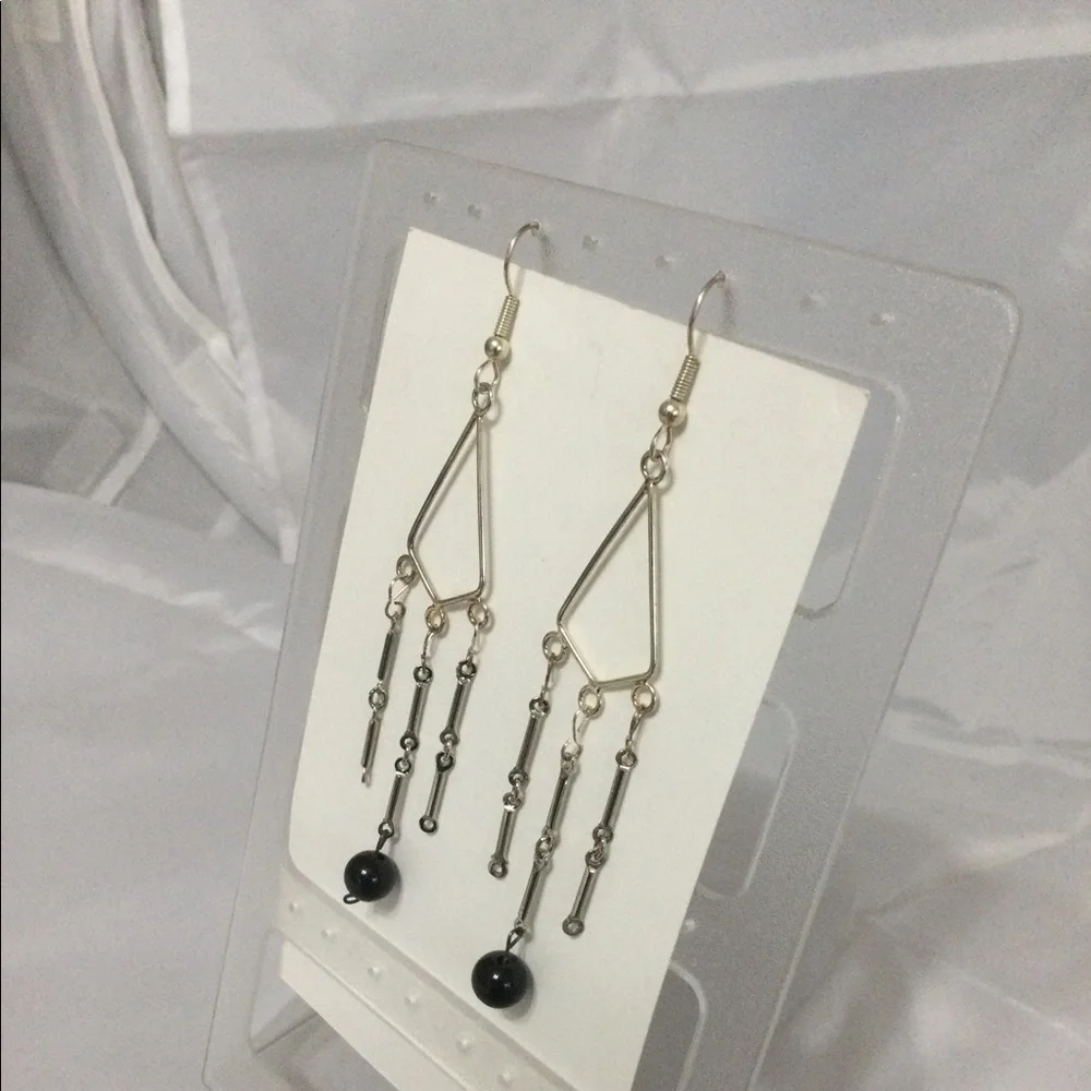 Vintage Silver & Black Elegant Dangle Wires - Picture 6 of 9